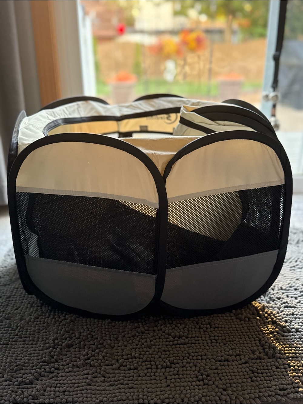 Collapsible Mesh puppy pen Hamper - Black & White